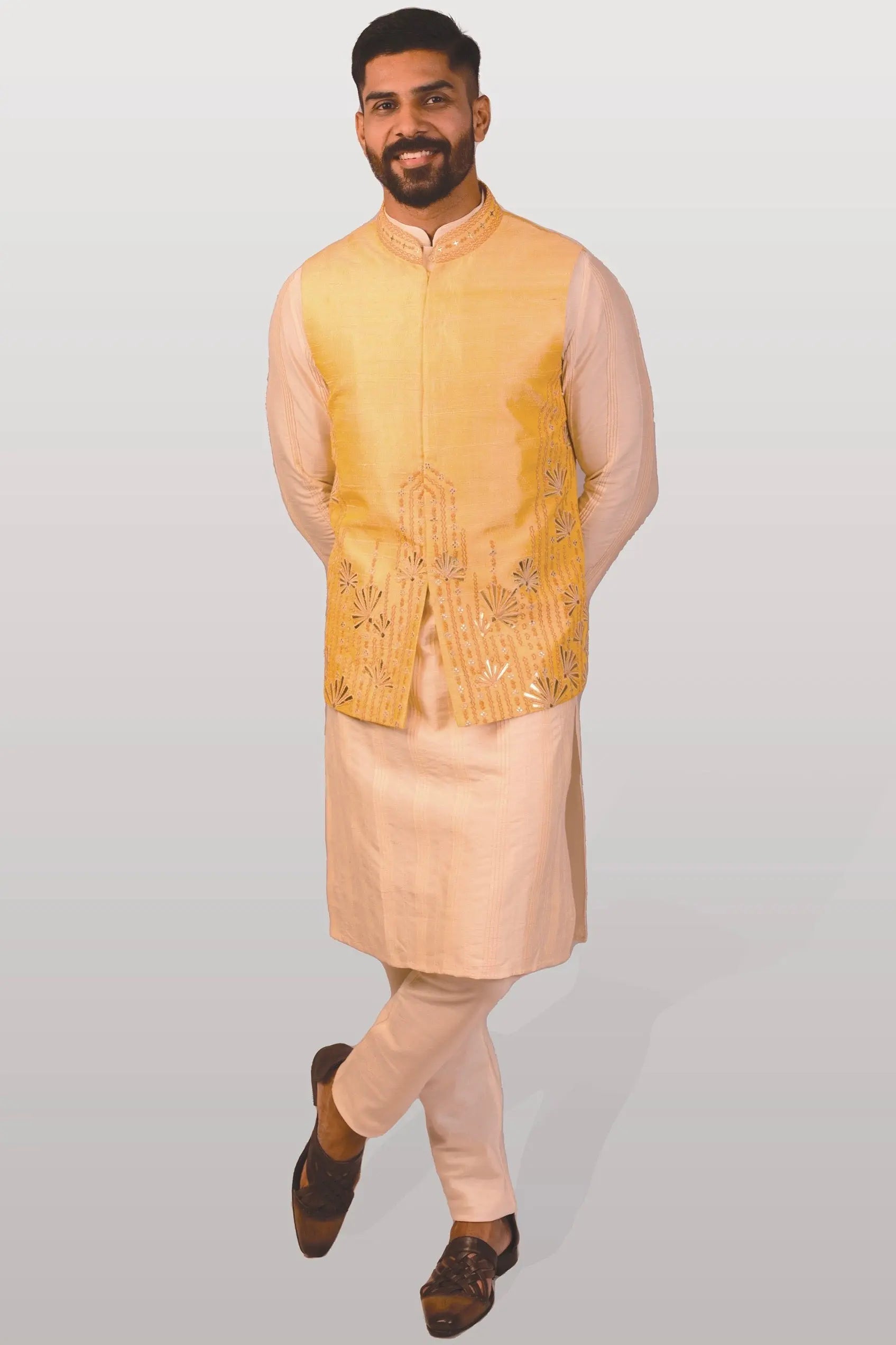 Sunshine Yellow abstract floral motifs Silk Bundi Set