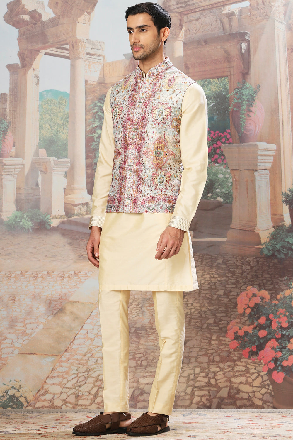 Affordable Golden Minaret Mirror Embroidered Kurta Bundi Set
