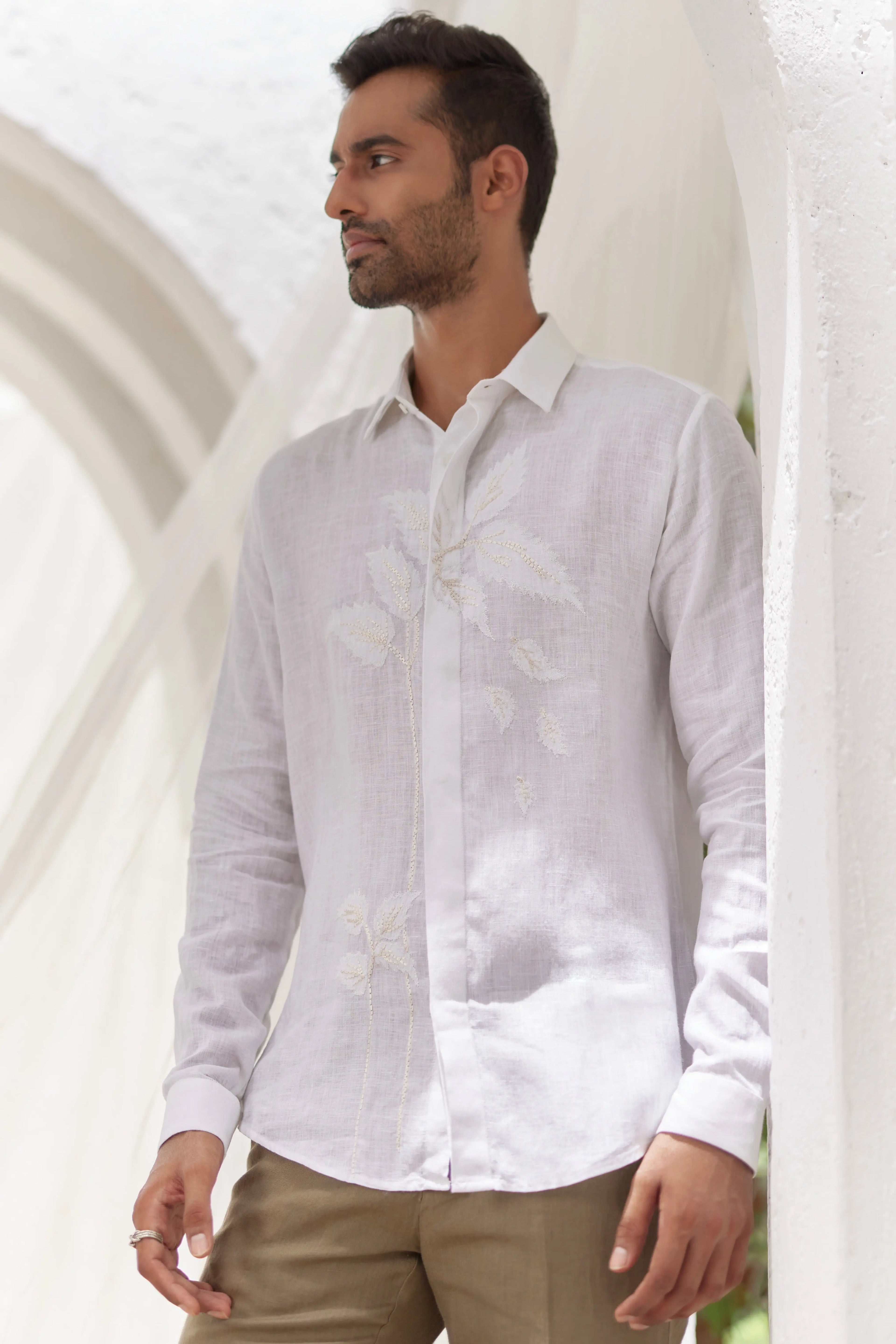 White Applique Leaf Embroidery Shirt
