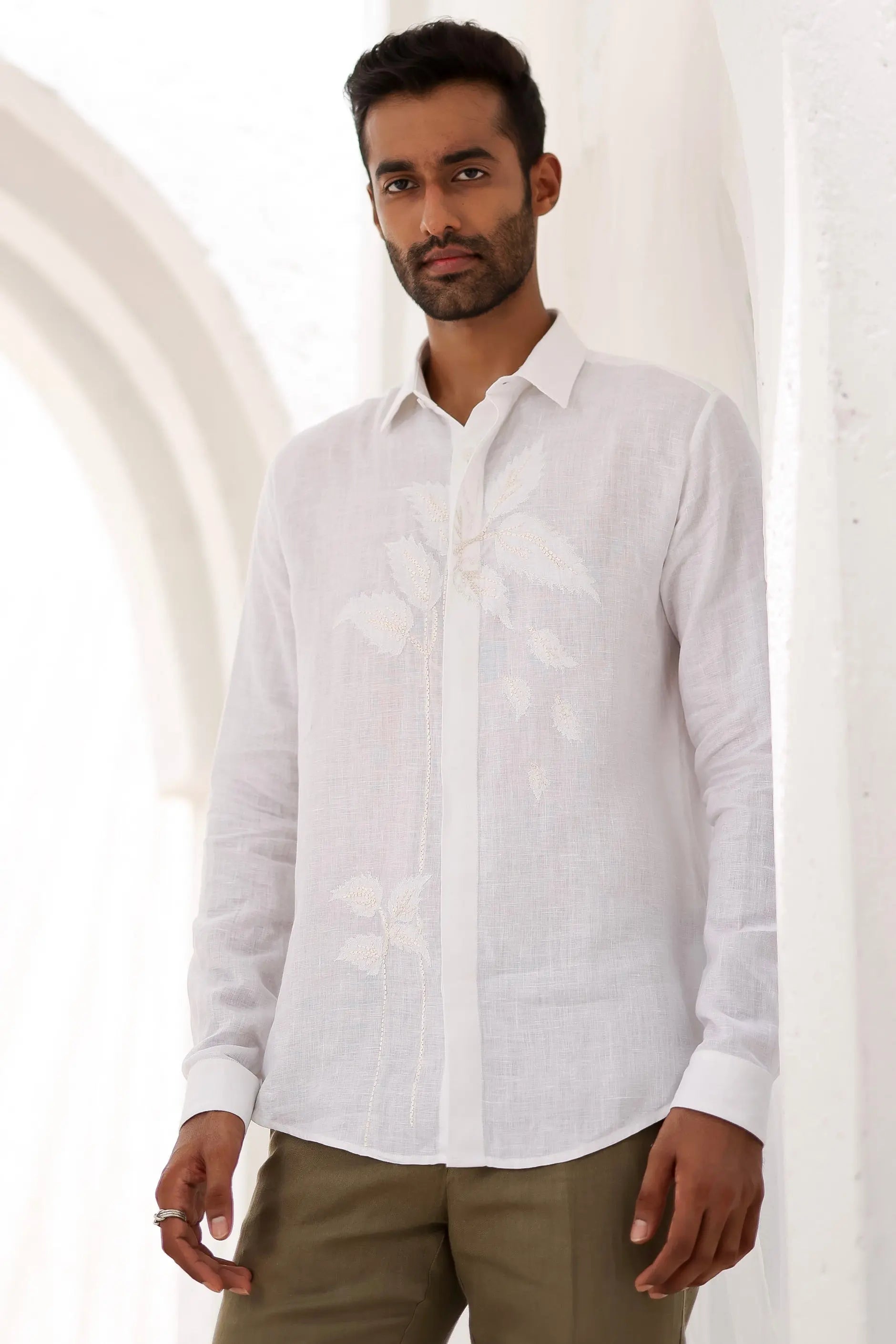 White Applique Leaf Embroidery Shirt