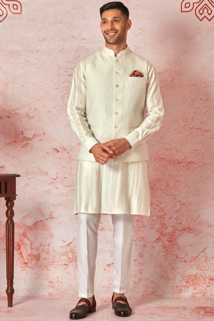 Off White Silk Kurta Bundi Set with Quilted Calligraphy Embroidery