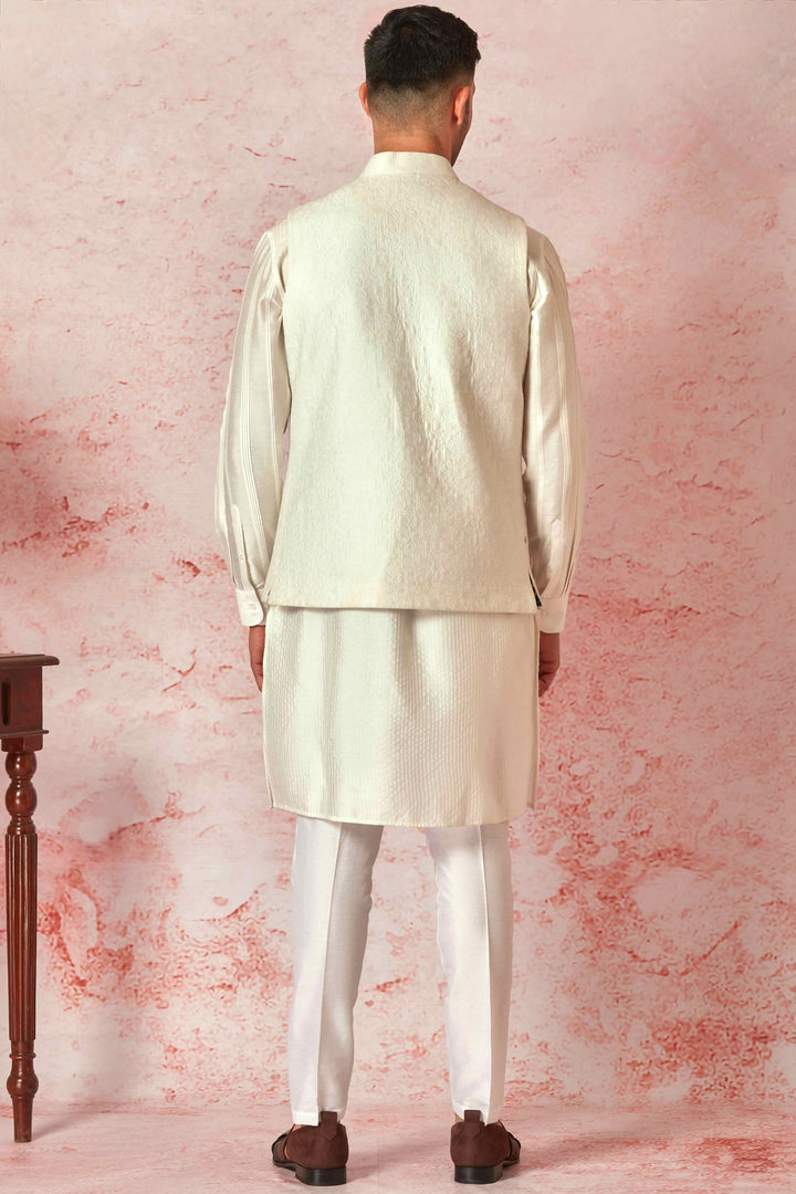 Off White Silk Kurta Bundi Set with Quilted Calligraphy Embroidery