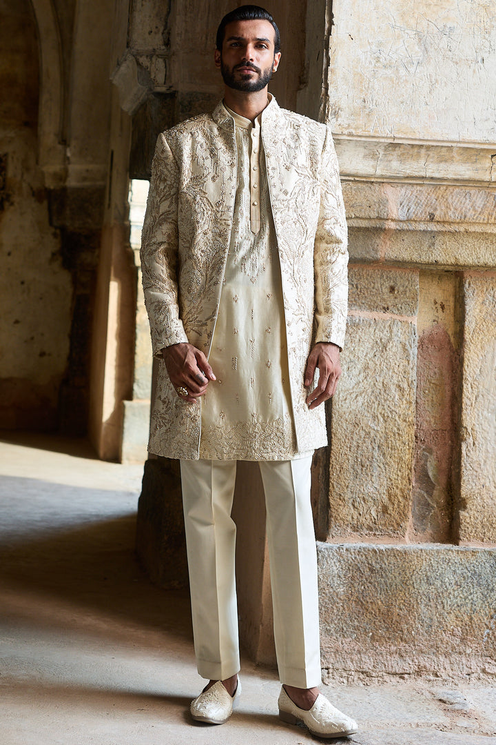 Créme Zari Raw Silk Embroidered Indo-Western Set