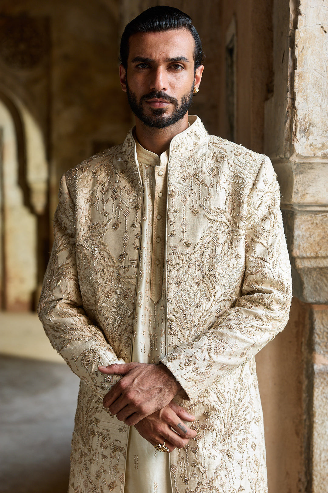 Créme Zari Raw Silk Embroidered Indo-Western Set