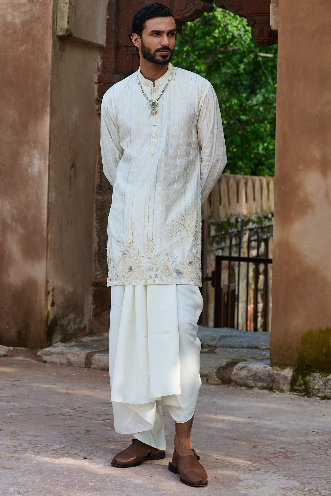 Ivory Zari Palm Silk Embroidered Kurta Set