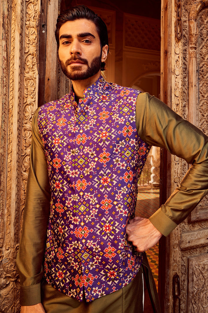 Purple Raw Silk Mirror Embellished Kurta Bundi Set