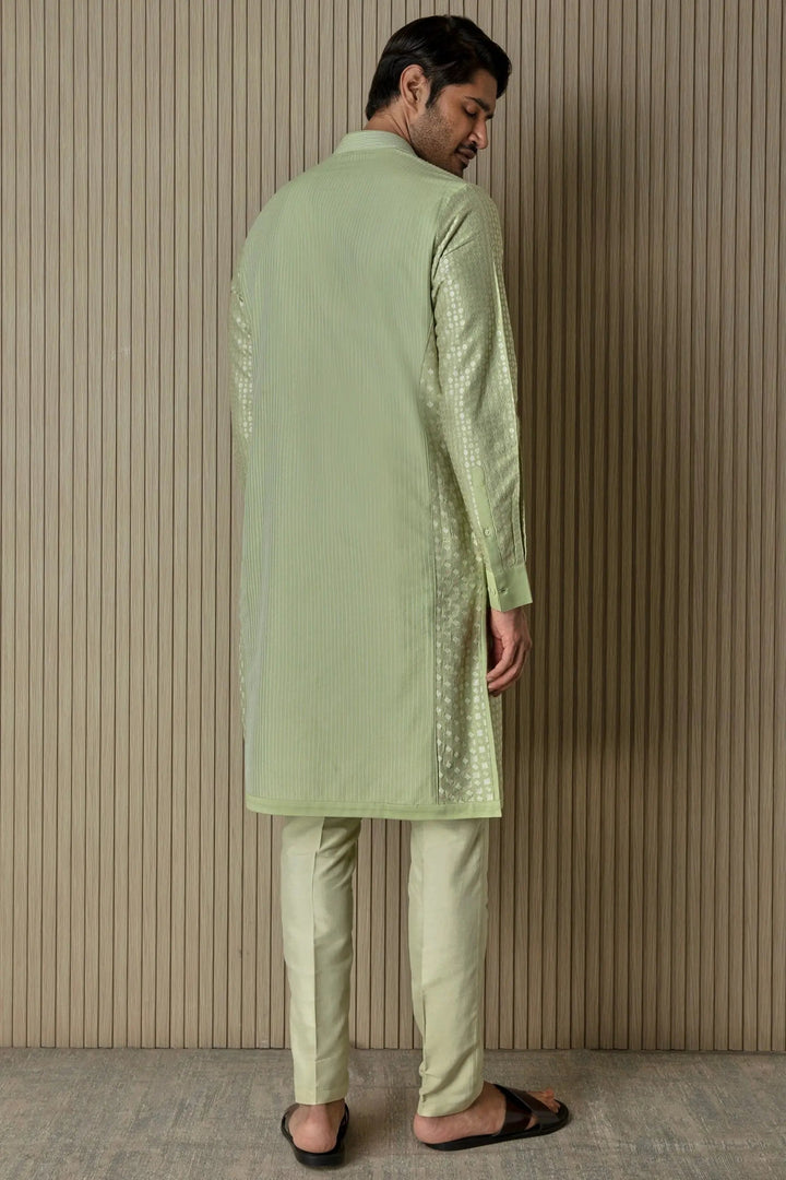 Minty Fresh: Mint Green Embroidery Resham Vertical Abstract Kurta - Asuka Couture
