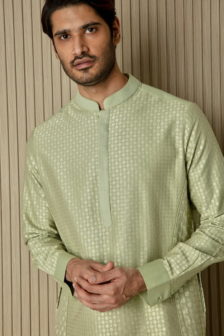 Minty Fresh: Mint Green Embroidery Resham Vertical Abstract Kurta - Asuka Couture