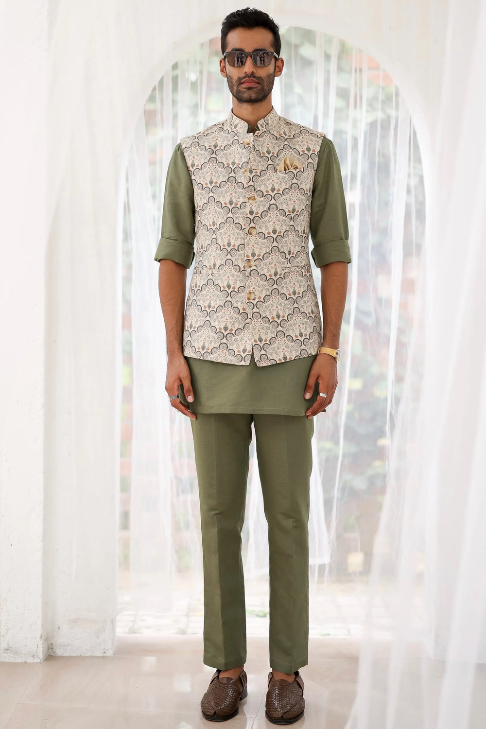 Purchase Sage Green Paisley Kurta Bundi Set Online