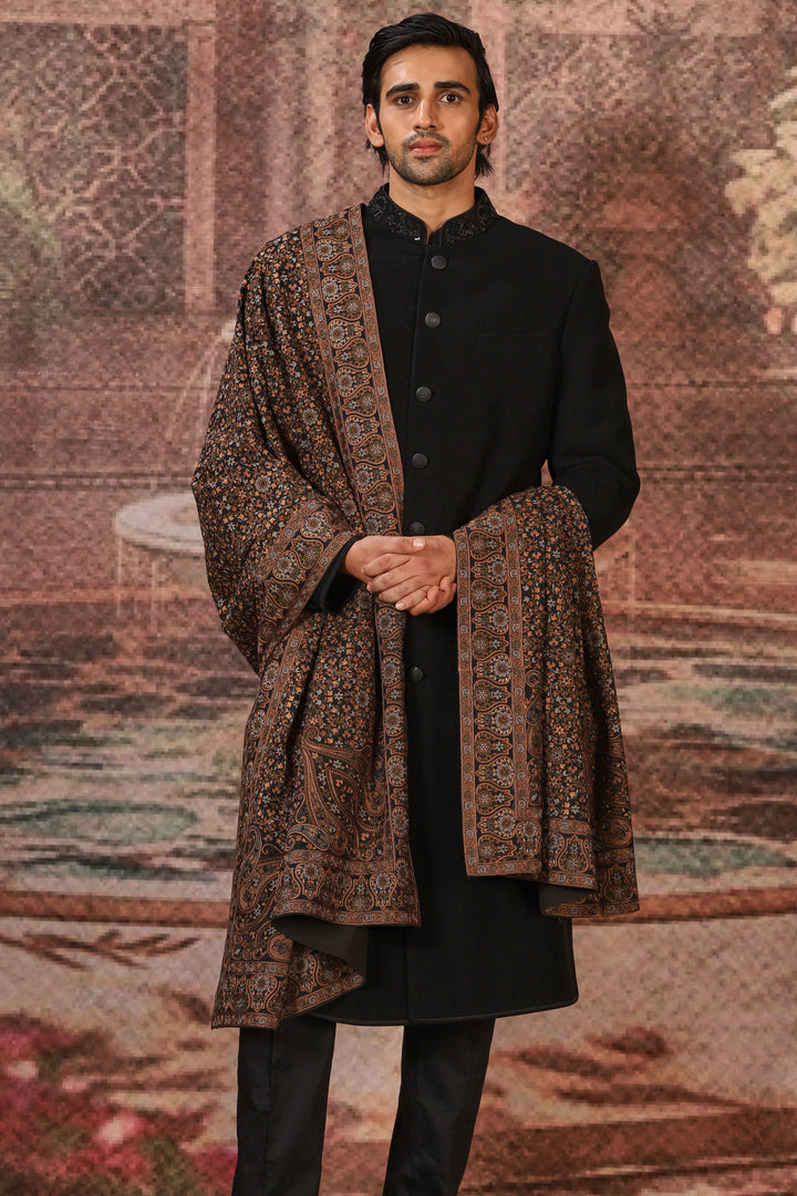 Graceful Sand Floral Silk Embroidered Stole