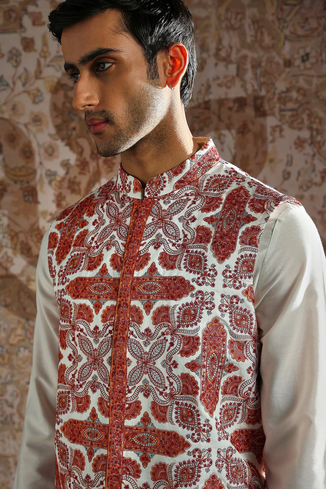 Red Kashida Embroidered Ivory Kurta Bundi Set