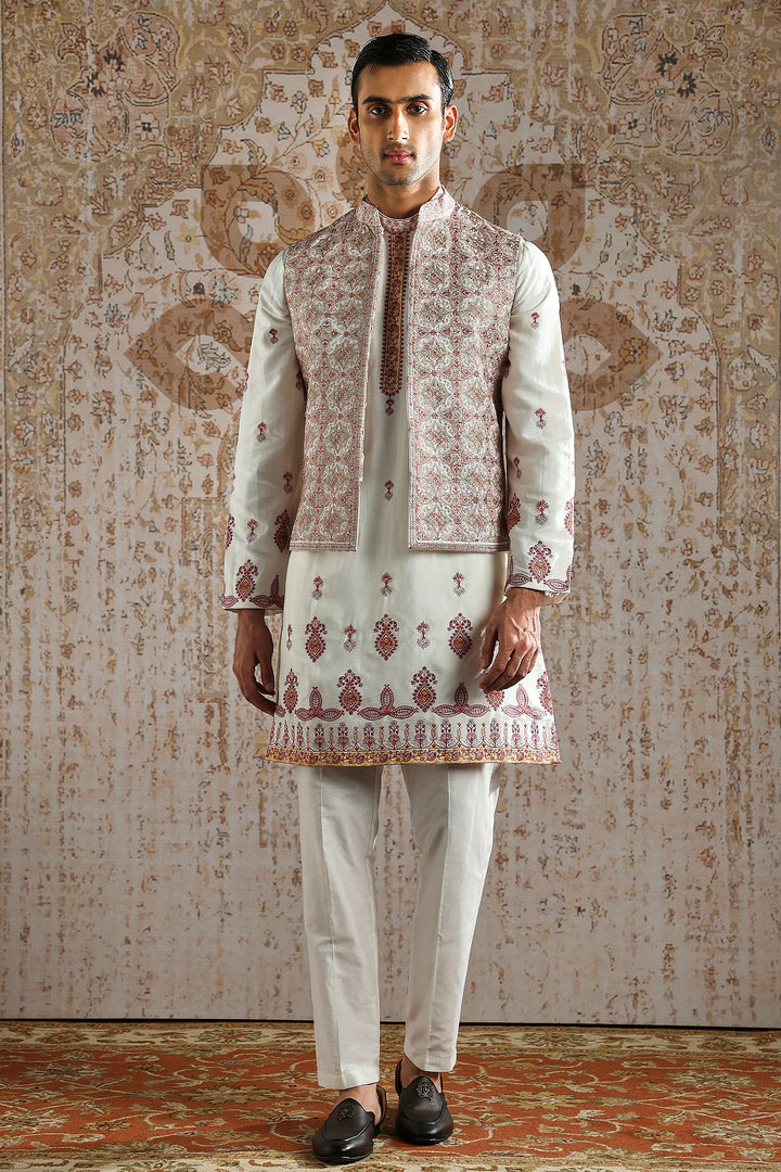 Ivory Rosewood Panel Embroidered Kurta Bundi Set