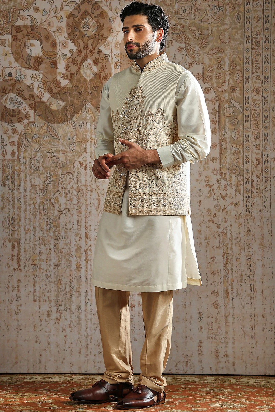 Cream Regal Weave Kurta Bundi Set