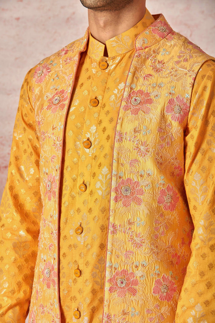 Orange Jacquard Silk Leaf Motif Kurta Bundi Set