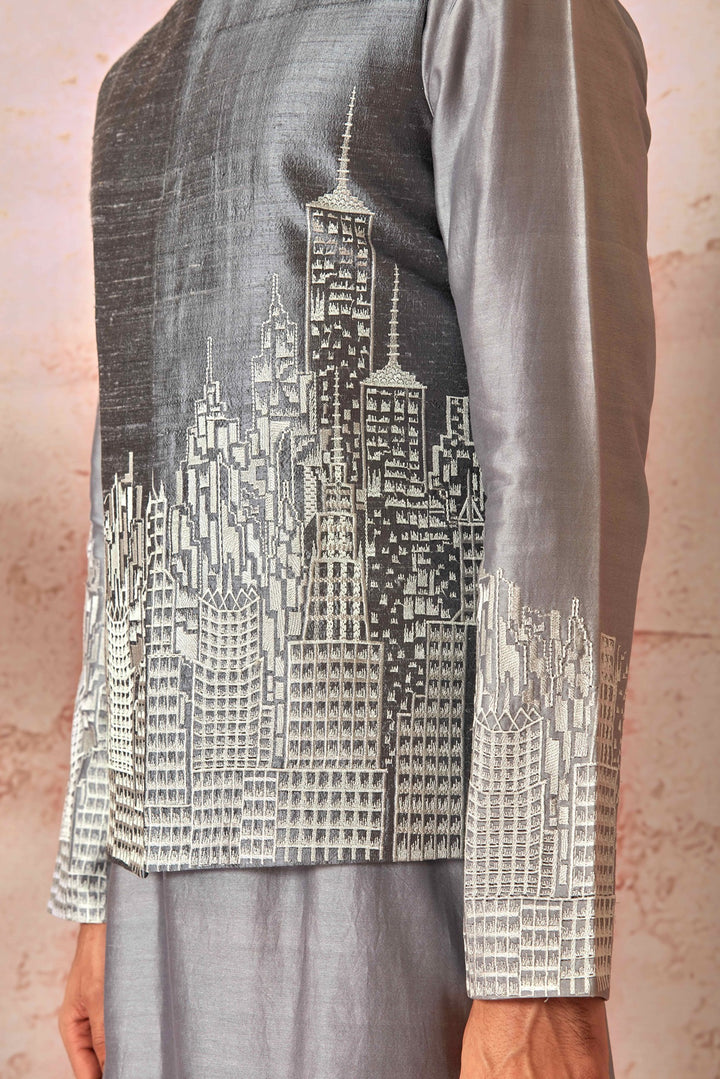 Grey City Design Embroidered Bundi Set