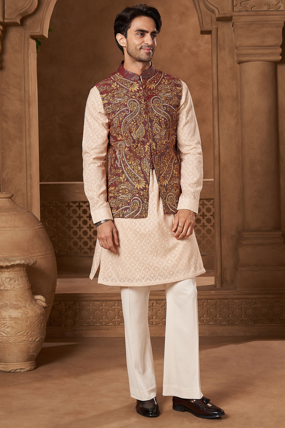 Maroon Silk Paisley Bundi Set