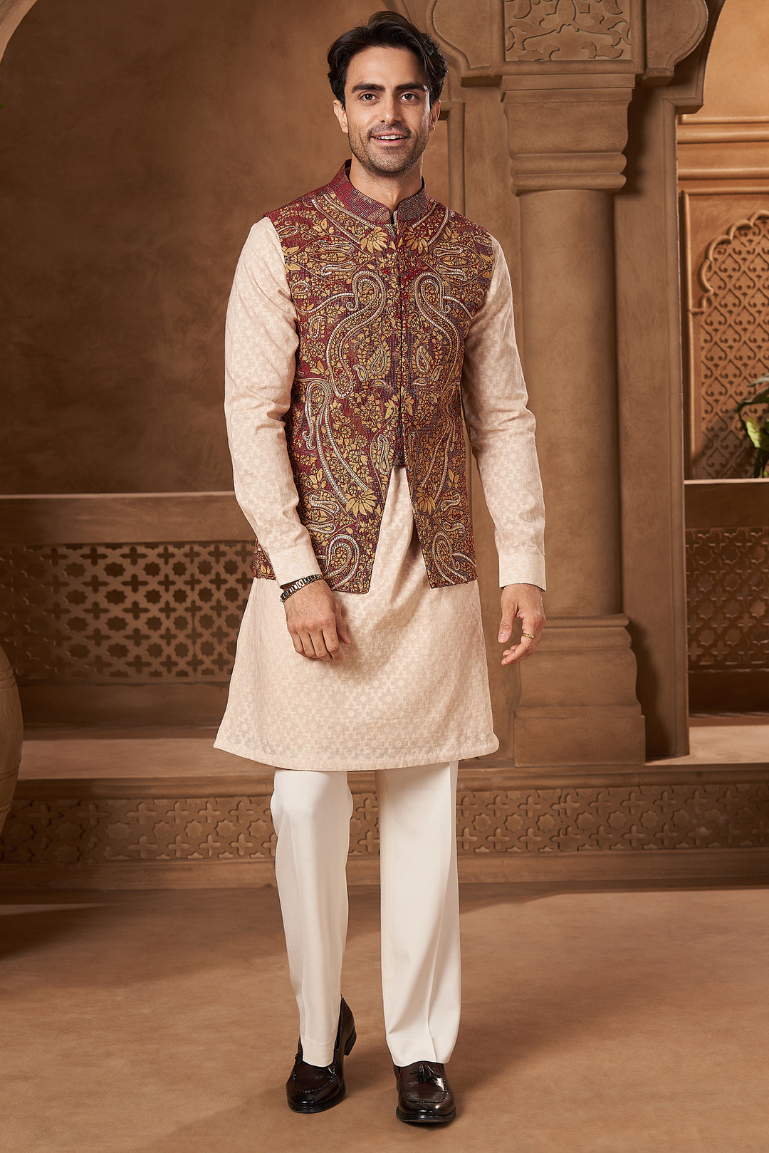 Maroon Silk Paisley Bundi Set