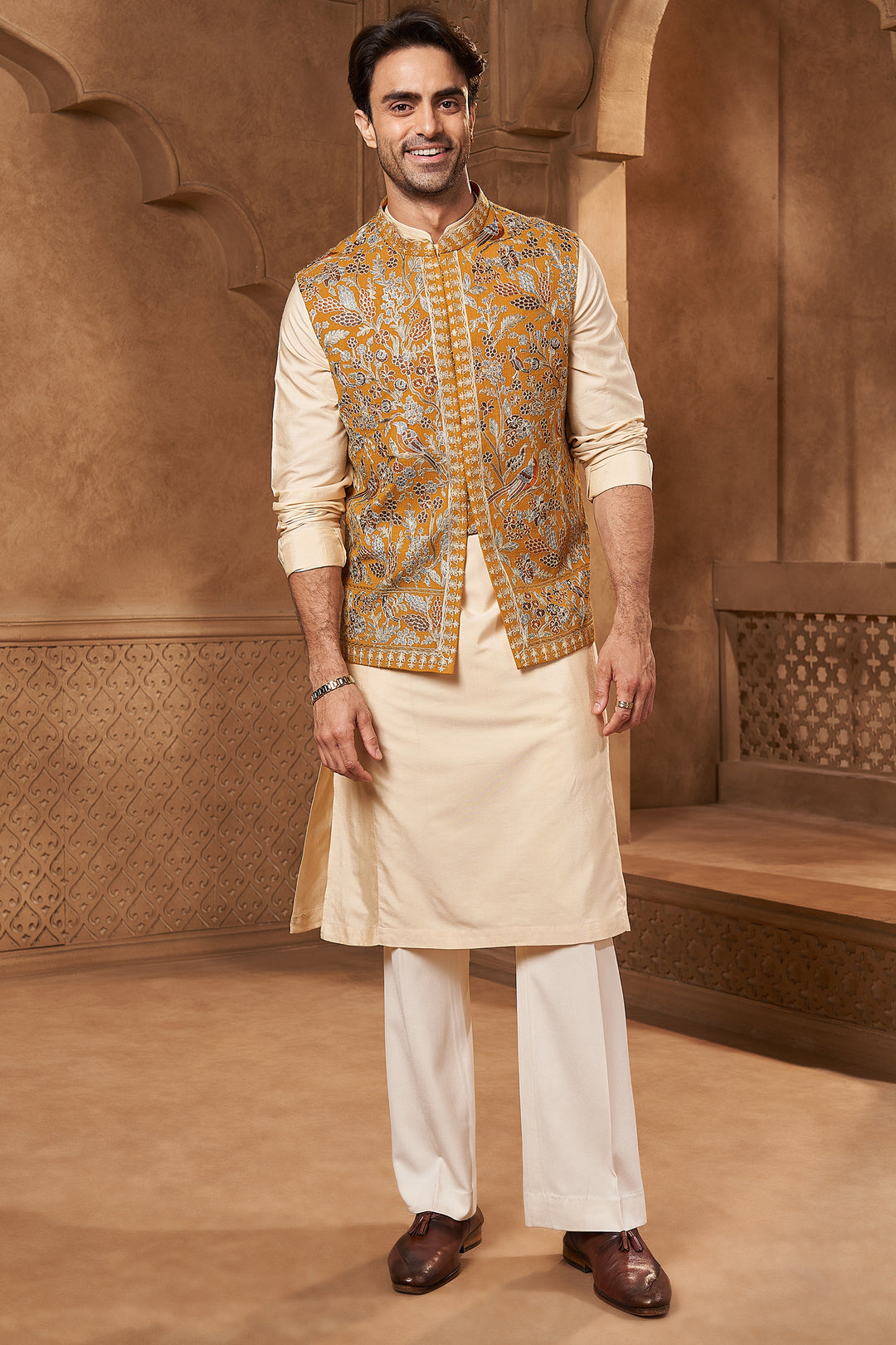 Mustard Pashmina Kashmiri Suzani Bundi Set