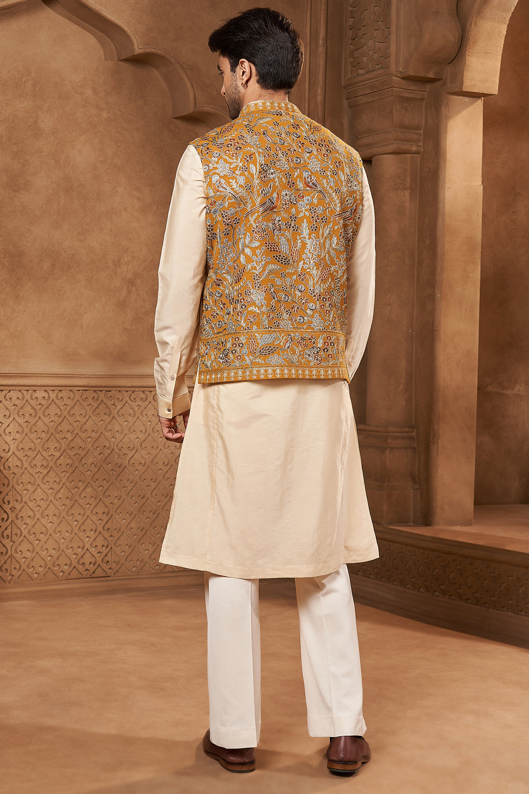 Mustard Pashmina Kashmiri Suzani Bundi Set