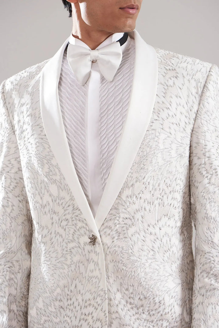 Shop White Cotton Silk Resham Hand Embroidered Tuxedo Set 